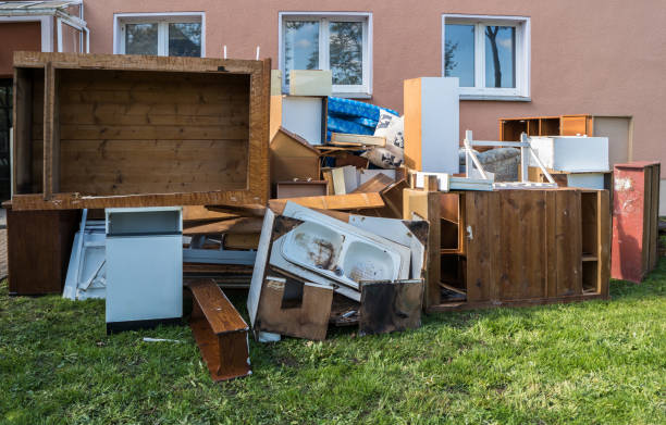 Best Basement Cleanout Services  in Holcom, KS